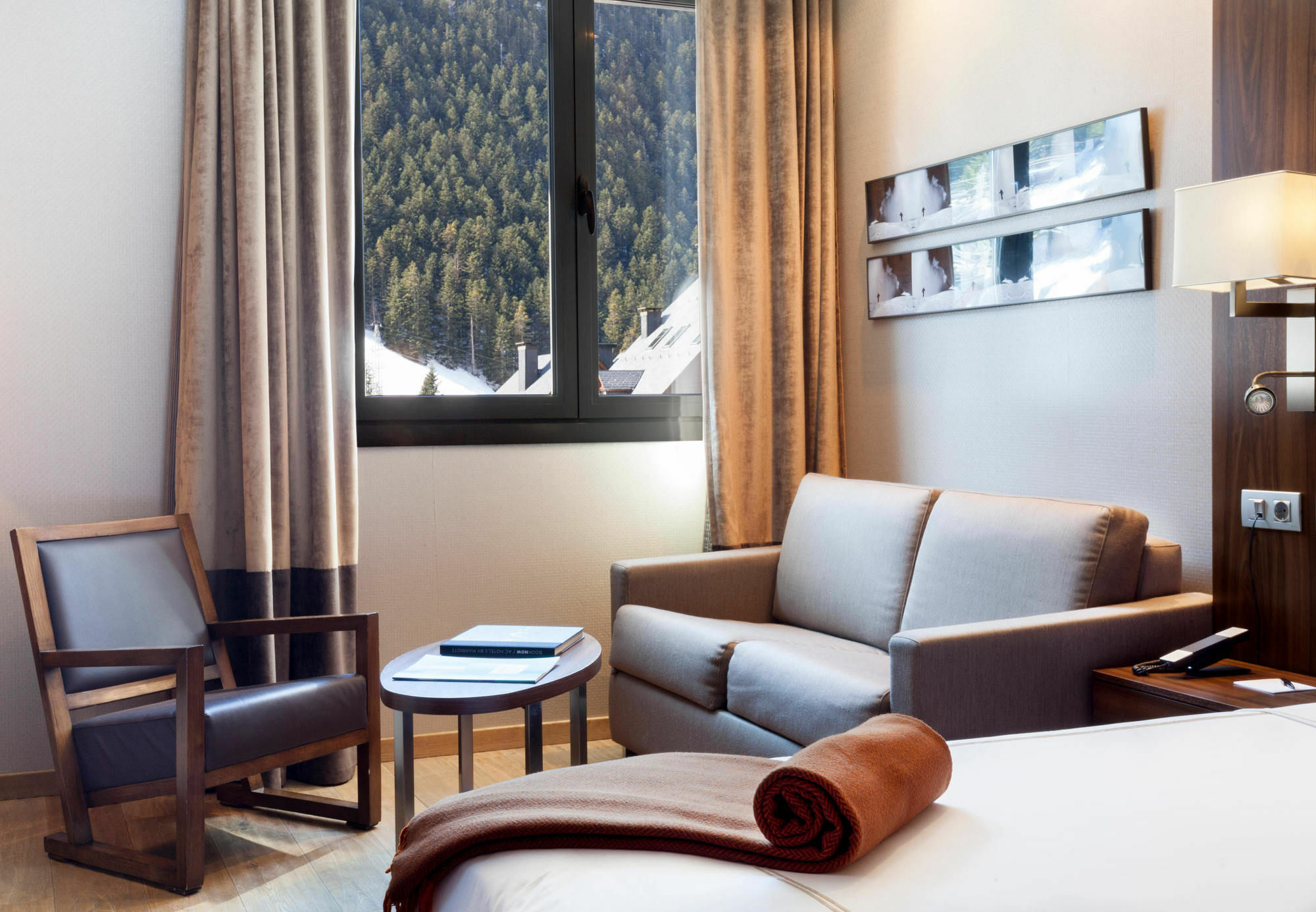 Hotel Ac Baqueira Ski Resort, Autograph Collection Baqueira Beret Exteriér fotografie