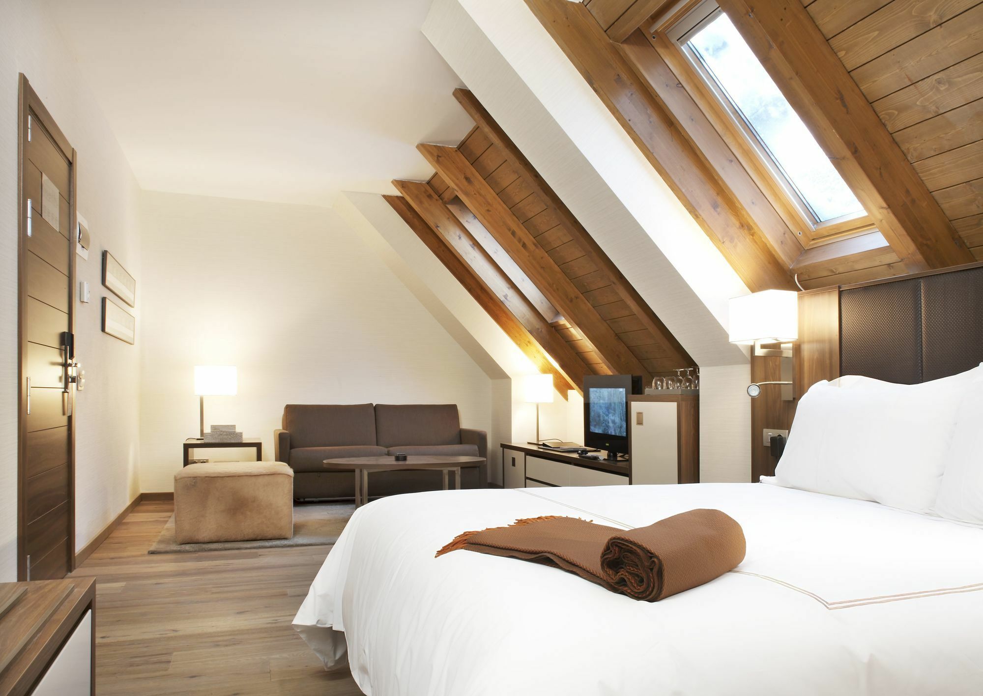 Hotel Ac Baqueira Ski Resort, Autograph Collection Baqueira Beret Exteriér fotografie